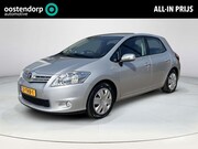 Toyota Auris - 1.6 Aspiration | 5 deurs | Trekhaak | Climate control | Crui