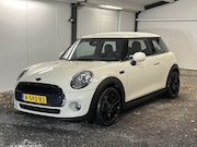 MINI Cooper - 1.5 Pepper Serious Business 136PK 4-2017 2e EIG *78.447 KM*