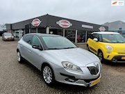 Lancia Delta - 1.4-16V Argento(st-bekr,clima,cruise,6versn,bj08,2599,-)