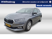 Skoda Fabia - 1.0 TSI Ambition Navigatie / Cruise control / PDC