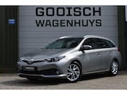 Toyota Auris - 1.8 Hybrid Dynamic | Camera | Navigatie | Climate Control |