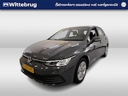 Volkswagen Golf - 1.0 eTSI Life / AUTOMAAT/ CRUISE/ PARKEER SENSOREN V+A/ CAME