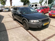 Volvo XC70 - 2.5 T Geartronic Comfort Line Cross Country .