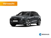 Audi Q3 - S edition | Adaptive cruise control | Audi sound system | Cr