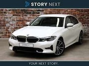 BMW 3-serie - 3 Serie Sedan 318i Executive Sport Line Automaat