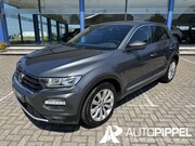 Volkswagen T-Roc - 1.5 TSI Sport | App-connect | Led | ACC | el. A-klep | 17"LM