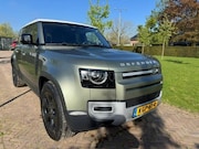 Land Rover Defender - P400e Aut. Luchtvering 6 zits