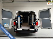 Volkswagen Transporter - Automaat DSG Servicewagen 2.0 TDI 150pk L2H1 3Persoons Sorti