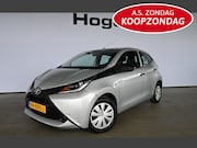 Toyota Aygo - 1.0 VVT-i X-Fun Airco LED Elektrisch Pakket Rijklaarprijs In