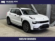 Lynk & Co 01 - Lynk&co 1.5 Core | ACC | Camera | Carplay | 19 inch | LED | 