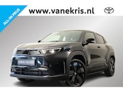 Toyota Urban Cruiser - Executive 61 kWh, Nieuw en snel leverbaar met €3000, - inrui