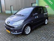 Peugeot 1007 - 1.4 Urban