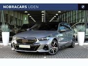 BMW 5-serie - 530 5 Serie Touring 530e M Sport Automaat / Trekhaak /