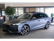 CUPRA Leon Sportstourer - 1.4 e-Hybrid VZ 245PK MATT Pano Volleder Cam SuperSportStuur