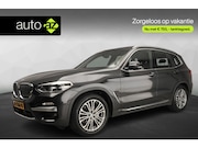 BMW X3 - xDrive20i Panoramadak / Trekhaak / Sportstoelen / Park -assi