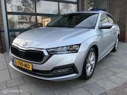 Skoda Octavia - Combi 1.0 e-TSI Ambition | Trekhaak | CarPlay