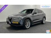 Alfa Romeo Stelvio - 2.0 T AWD TREKHAAK LEER NAVI CRUISE ECC.