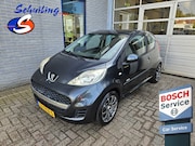 Peugeot 107 - 1.0-12V Millesim 200