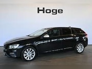 Volvo V60 - 1.6 D2 Summum Automaat Clima Navigatie Trekhaak Go