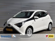Toyota Aygo - 1.0 VVT-I 5DRS. X-PLAY / NL AUTO / P.CAM. / APPLE/ANDROID AU