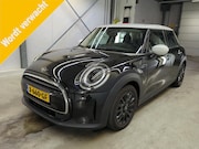 MINI Cooper - 5-Deurs 1.5 Camden Edition