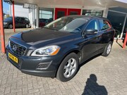 Volvo XC60 - 2.0T 203PK Aut. Momentum Xenon/TREKHAAK/Bluethooth