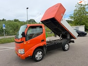 Toyota Dyna - 100 2.5 D4-D 90 KIPPERRIJDT GOEDSCHAKELT GOEDACHTERWIELAANDR