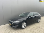 Skoda Octavia - 1.0 e-TSI Business Edition