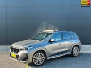 BMW X1 - XDrive30e M-sport Individual kleur | Individual velgen | Pan
