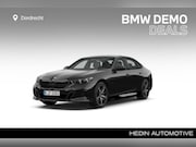 BMW 5-serie - 530e M-Sport Pro | Pano | 20" | Trekhaak | Comfortzetels | V