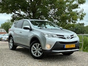 Toyota RAV4 - 2.0 Executive Business 4WD | Leder + Cruise + Clima nu € 10.