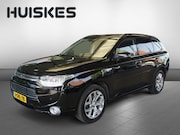 Mitsubishi Outlander - 2.0 PHEV Instyle | Trekhaak | Schuif-/kanteldak | Leder