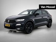 Volkswagen T-Roc - 1.5 TSI R-Line | 150 PK | Black Style | Digital Cockpit | St