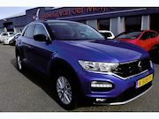 Volkswagen T-Roc - 1.5 TSI Style ,TREKHAAK , VIRTUAL COCKPIT , A UITRIJ CAM ,