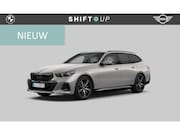BMW 5-serie - Touring 550e xDrive M-Sport | Panoramadak | Bowers Wilkins |