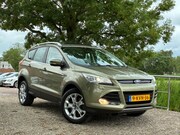 Ford Kuga - 1.6 Titanium 4WD | Automaat | Pano/schuif dak + Leder nu €13