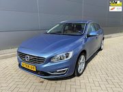 Volvo V60 - 2.4 D6 AWD Plug-In Hybrid Summum