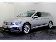 Volkswagen Passat - Variant 1.4 TSI PHEV GTE Business |Pano|Stoelverw.|Navi|