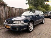 Volvo V70 - XC 2.4 T AWD Comfort - automaat - airco - leder