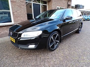 Volvo V70 - 2.0 T5 Automaat / Leder