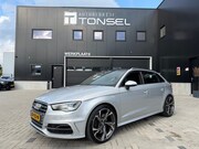 Audi A3 - Sportback 2.0 TFSI S3 Quattro 300PK / Panorama / Eventuri / 