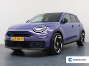 Abarth 600e - Scorpionissima 54 kWh | Achteruitrijcamera | Apple Carplay/A