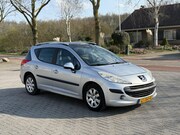 Peugeot 207 - 1.4 VTi Sublime airco,