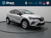 Renault Captur - E-Tech Hybrid 145pk Intens Pack parking
