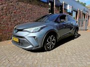 Toyota C-HR - / C-HR+ 1.8 Hybrid Bi-Tone|Camera|PDC|Stoel verwarming|Dodeh