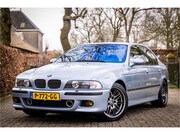 BMW M5 - 5-serie 4.9 V8 Silverstone Eisenmann Schuifdak