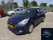 Peugeot 208 - 1.2 VTi Blue Lease Airco EXPORT