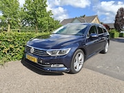 Volkswagen Passat - Variant 1.6 TDI Comfortline CLIMA/NAVI/DSG BJ 2015