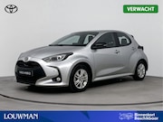 Toyota Yaris - 1.5 Hybrid 115 Dynamic Onderweg-naar-dealer