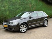 Audi A3 - Sportback 1.6 FSI /6BAK/CRUISE/NAVIGATIE/RIJDTSUPER/